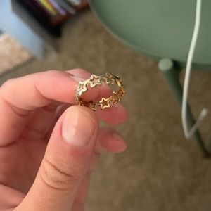 Non tarnish gold star ring